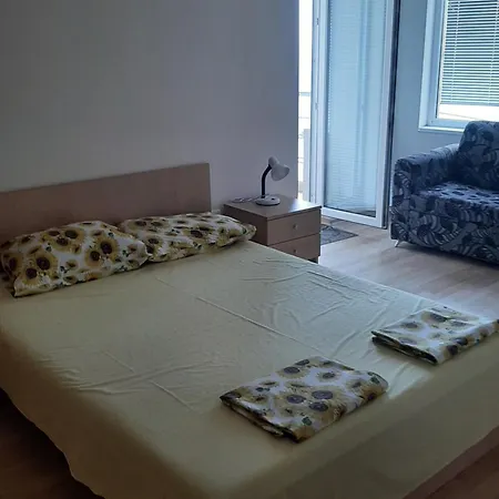 Bizone Apartment Kawarna